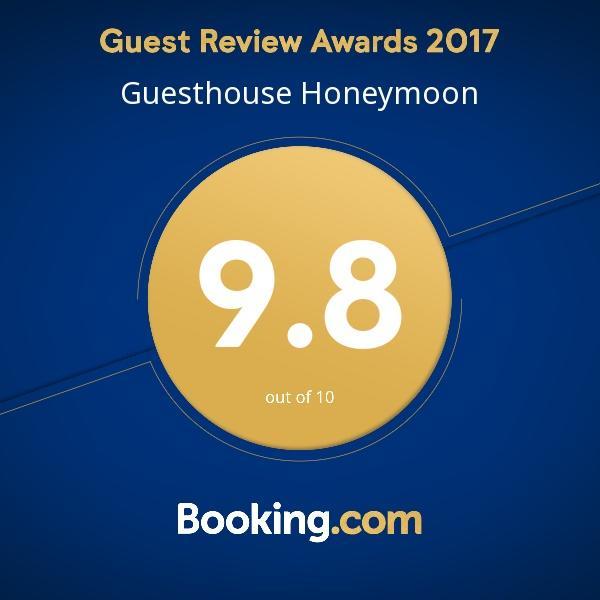 Guesthouse Honeymoon Сігнагі Екстер'єр фото
